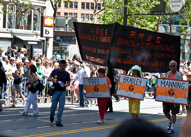 san francisco gay pride parade start time